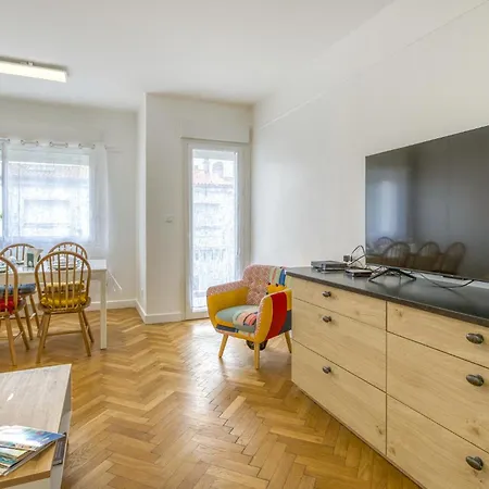 Proche Apartman Royan